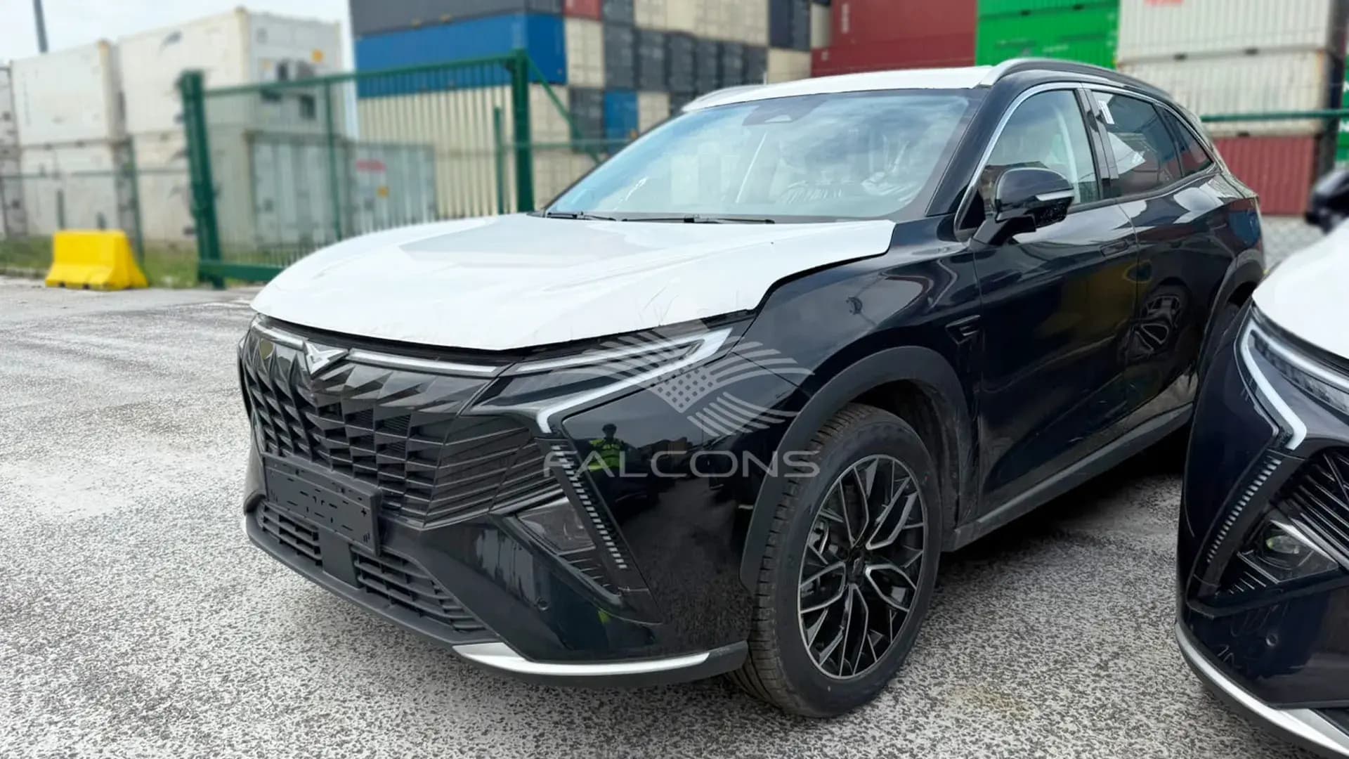 Vehicle image 2