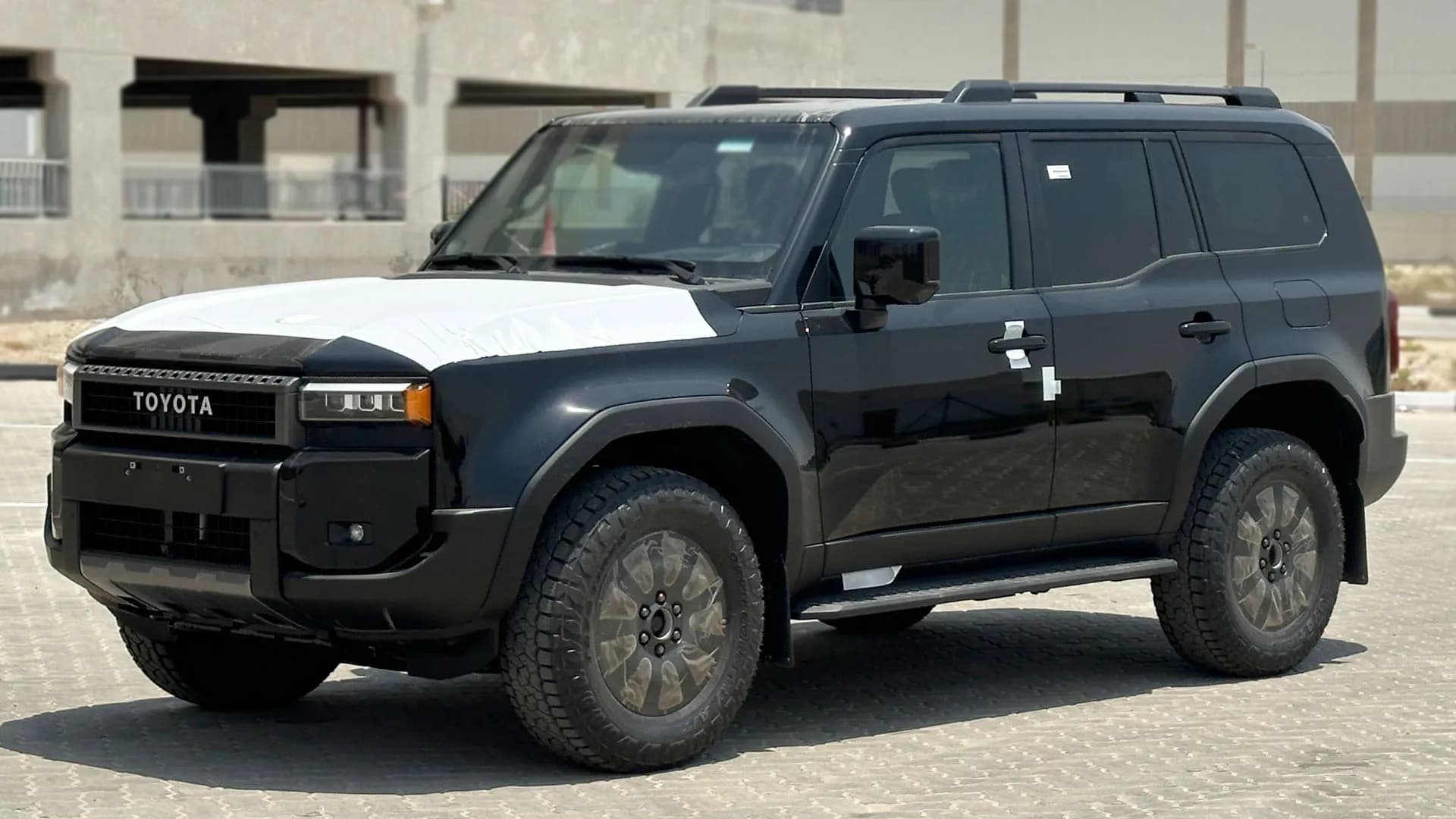 2.4L Turbo Petrol Adventure 8A/T